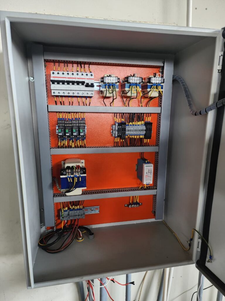 Tablero de Rechazo de Carga